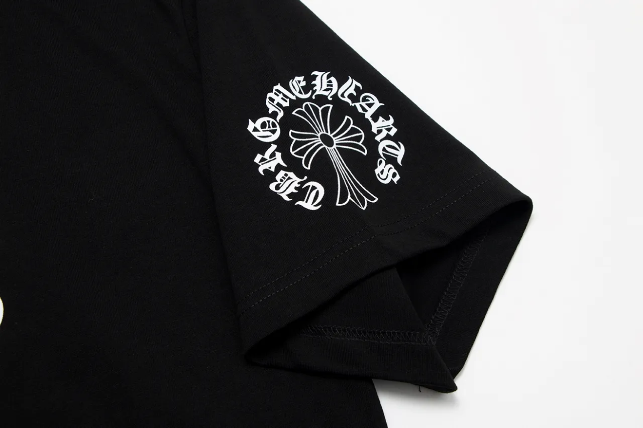 P150 Chrome Hearts Chrome Hearts Sanskrit Cross Armband Short Sleeve Size: SMLXL Color: Black